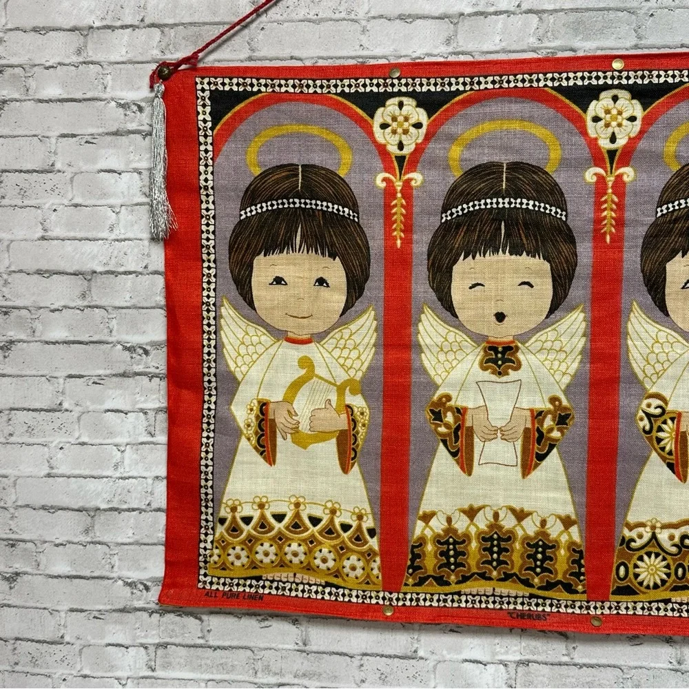 Vintage IRISH LINEN Angels Singing CHERUBS Wall Hanging Gray Tassels 30in RARE